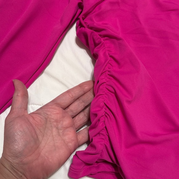 EXPRESS BERRY TOP - Picture 4 of 4